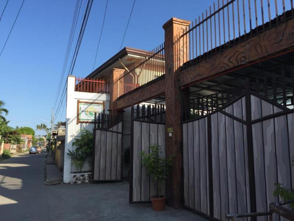 Bamboo Garden Boutique Hotel Tacloban Eksteriør billede