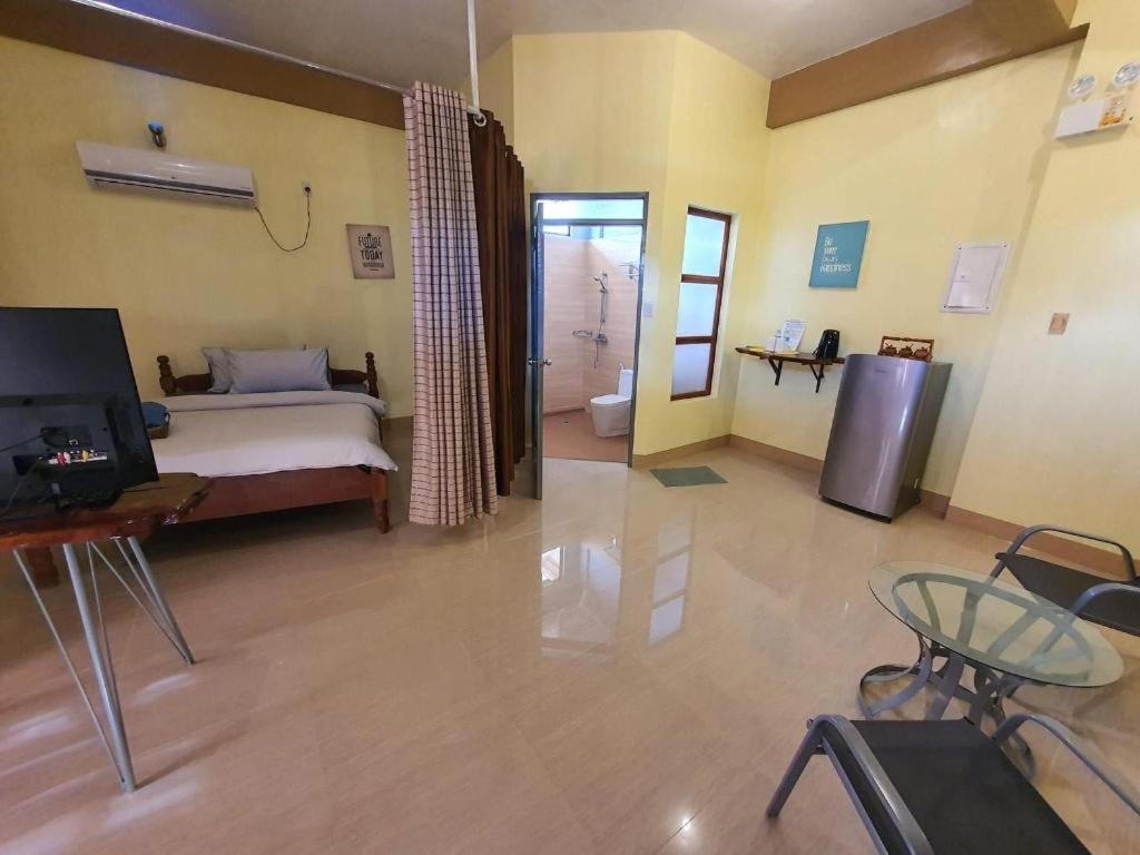 Bamboo Garden Boutique Hotel Tacloban Eksteriør billede